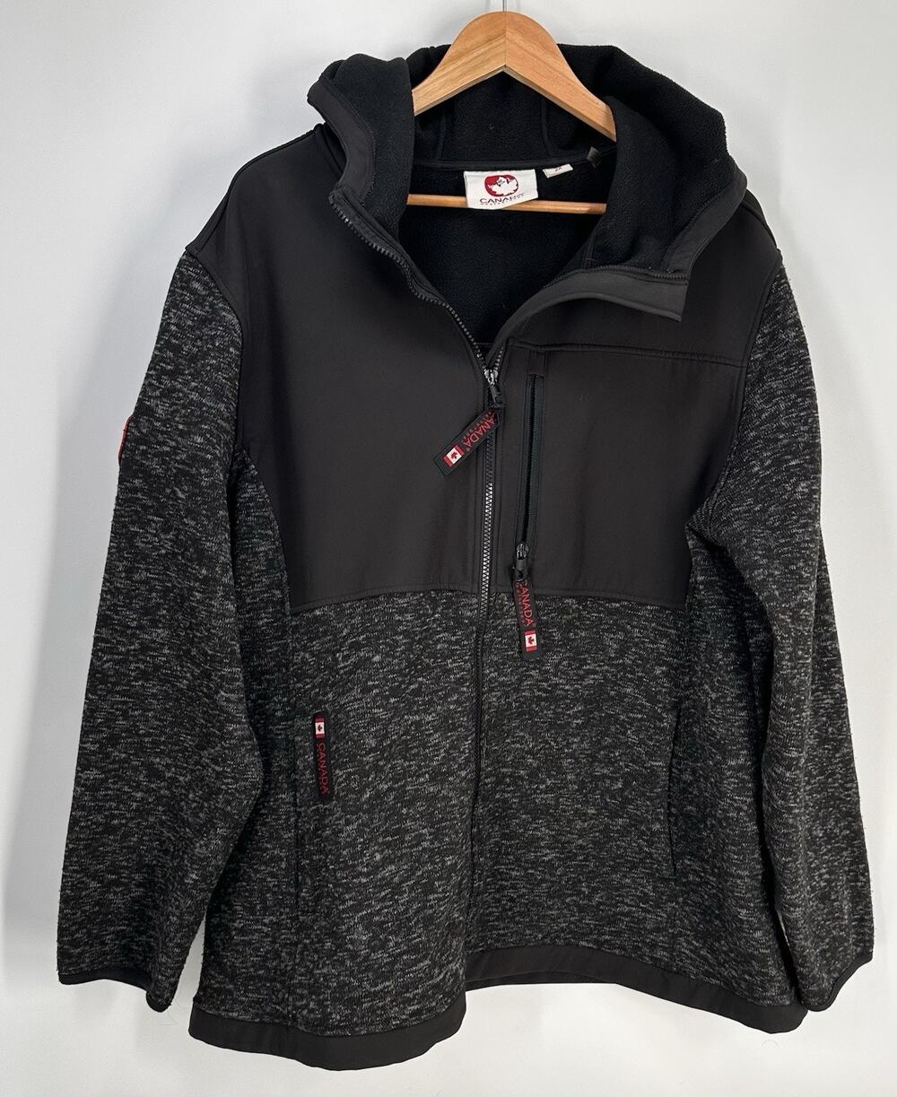 Canada Weather Gear XL Mens Sweater Fleece Jacket Full Zip Hiking Gorpcore